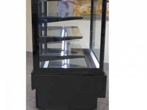 Кондитерская витрина VDL108A