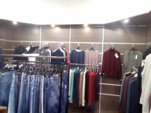 Angled aluminum profile -16 mm.