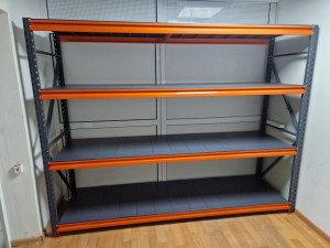 Shelving SN - 4400 kg. 