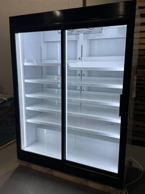 REFRIGERATOR VD125S