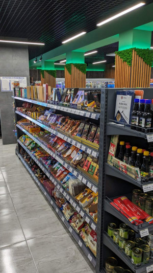 Two-sided sales rack