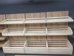 Wall-mounted bread rack