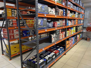 Shelving SN - 4400 kg. 